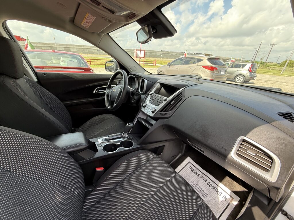 2017 CHEVROLET EQUINOX LS