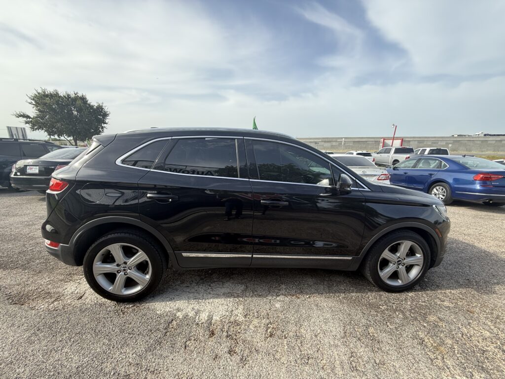 2017 LINCOLN MKC PREMIER