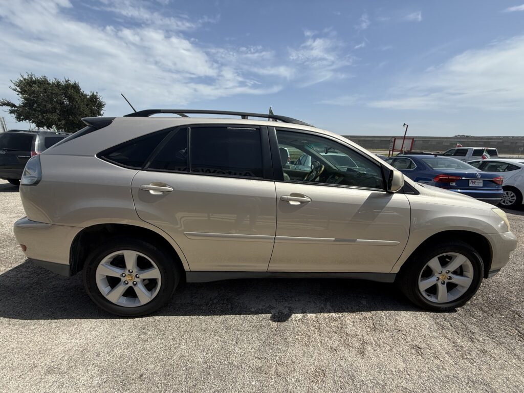 2005 LEXUS RX 330