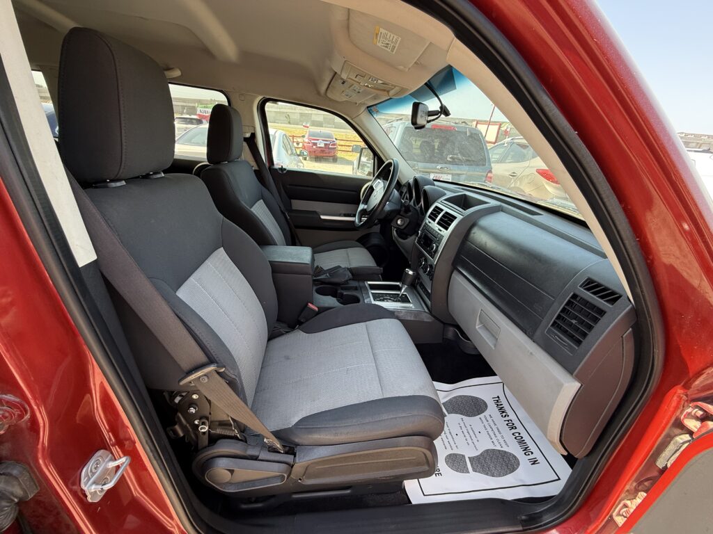 2008 DODGE NITRO