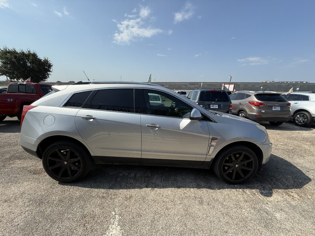 2010 CADILLAC SRX