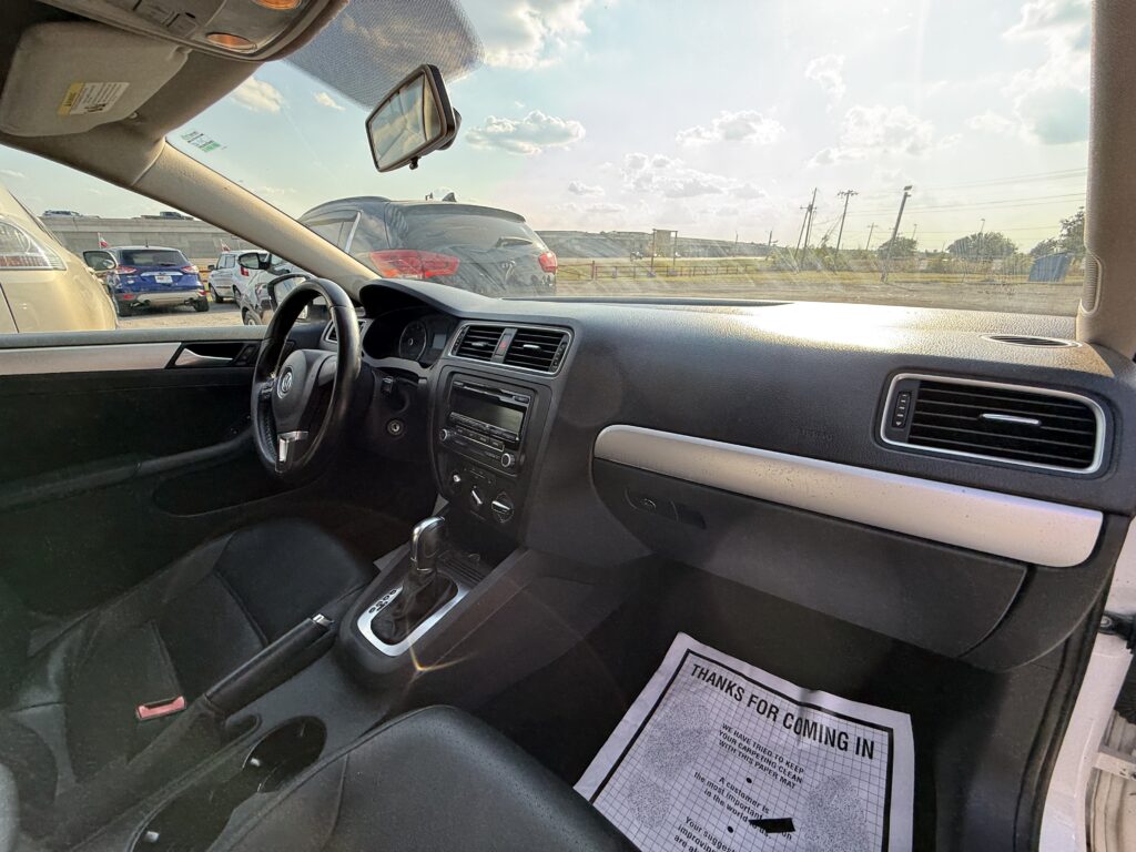 2014 VOLKSWAGEN JETTA SE