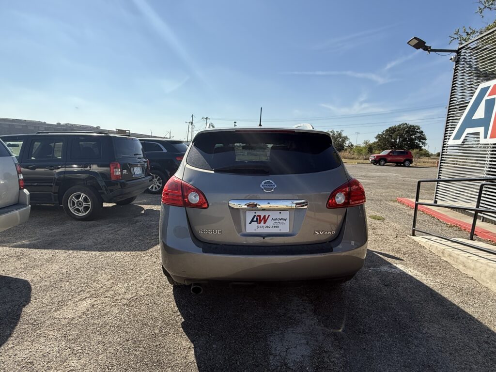 2012 NISSAN ROGUE