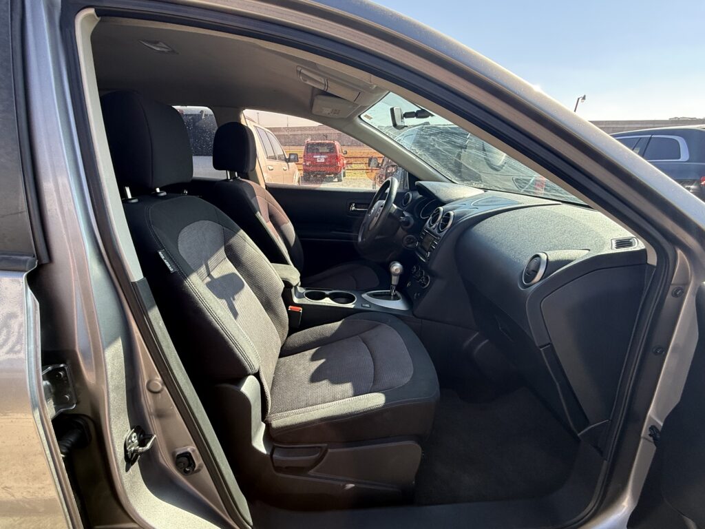 2012 NISSAN ROGUE