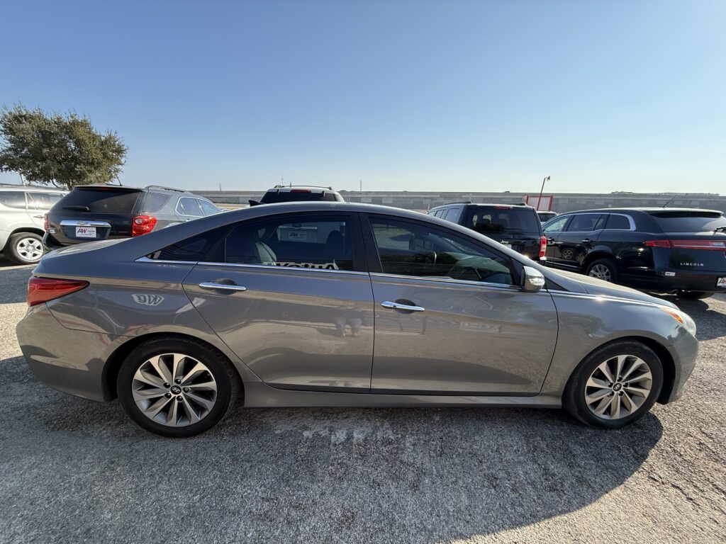 2014 HYUNDAI SONATA