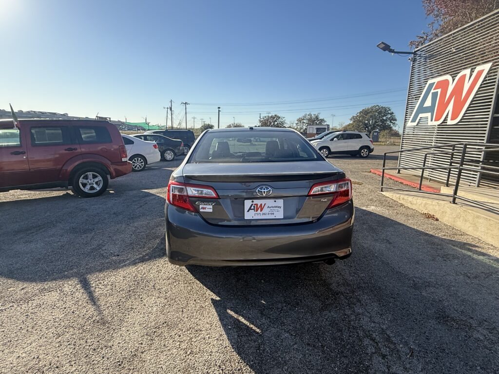 2012 TOYOTA CAMRY SE