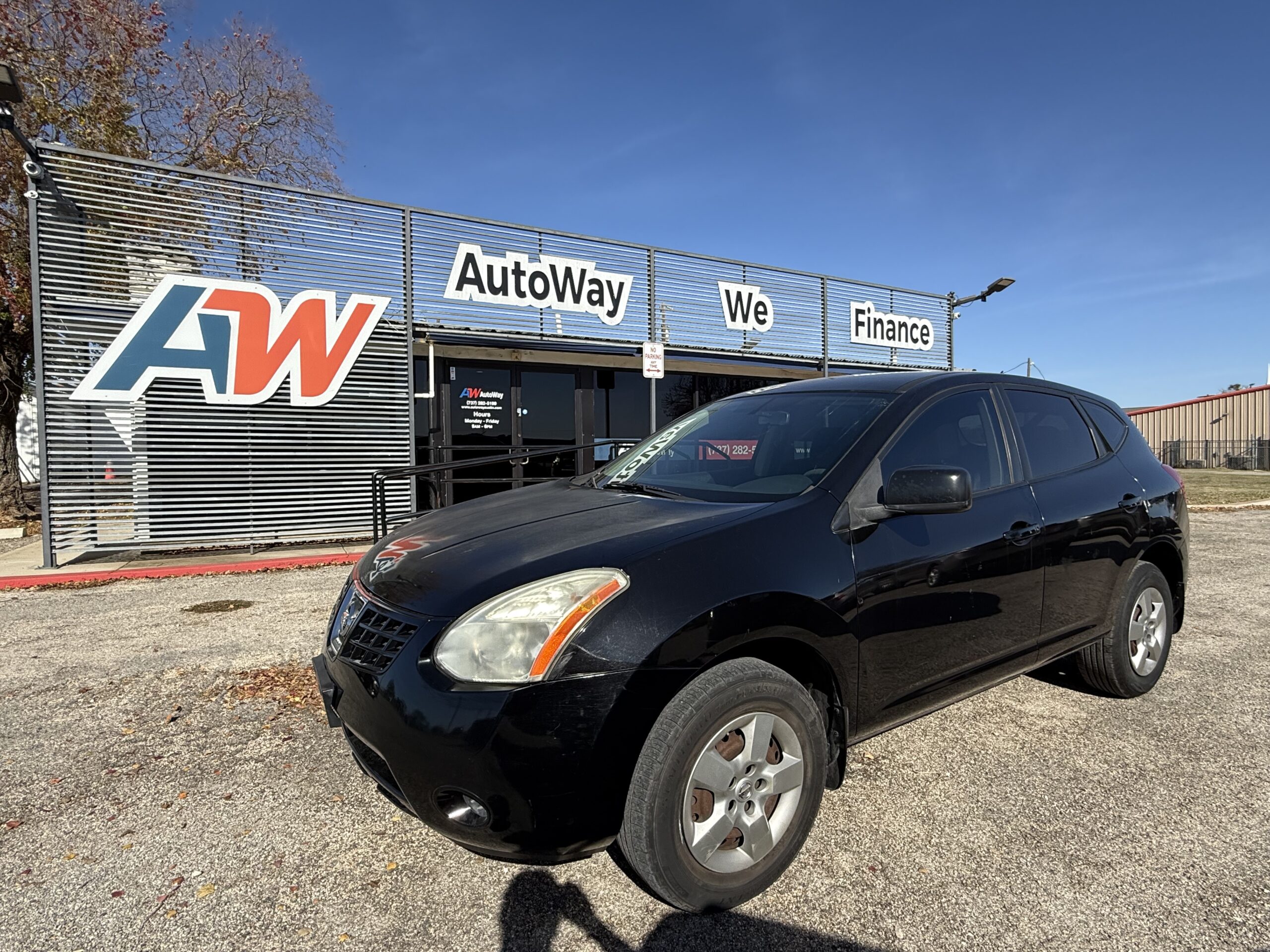 2009 Nissan Rogue S's photo